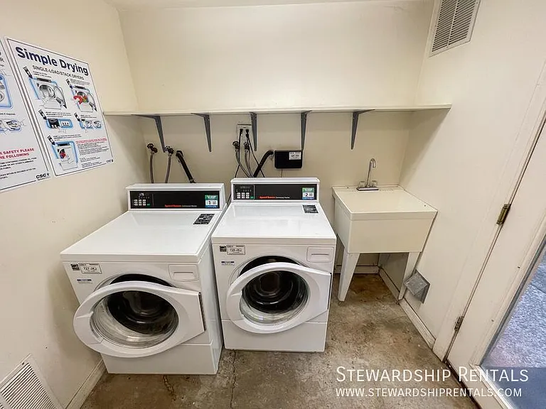 942 E 18th Ave #7 — Photo 14