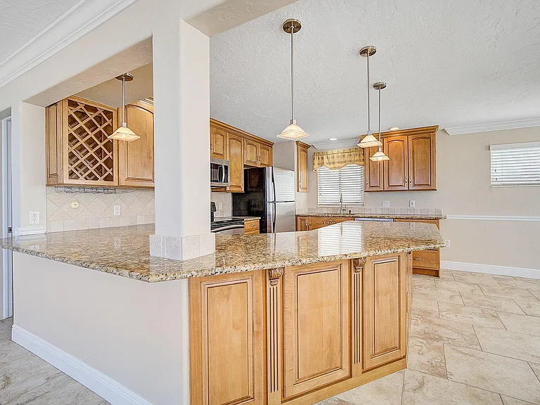 3750 Gulf Of Mexico Dr — Photo 6