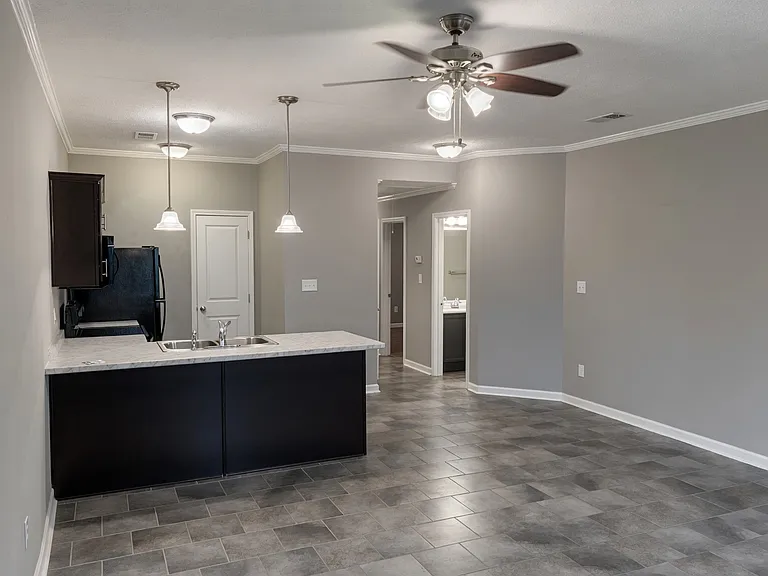 42 Black Oak Dr — Photo 2