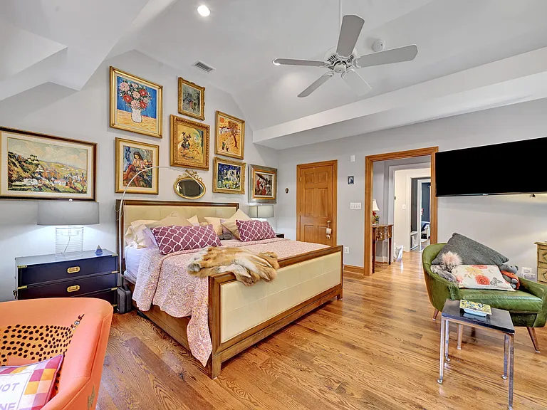 6907 Bradley Blvd — Photo 50