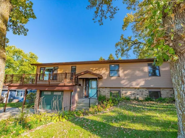 3121 Thinnes Street, Cross Plains, WI 53528
