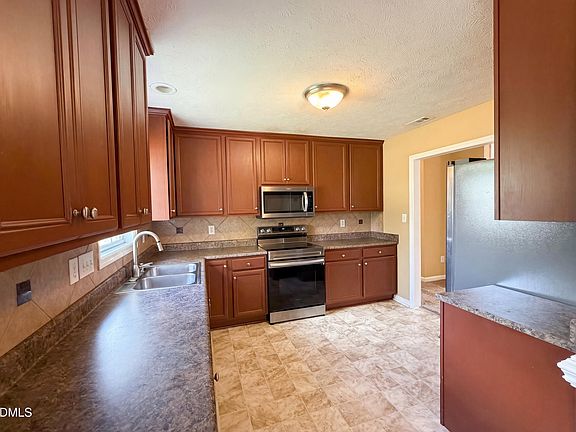 5th image of 158 Ironwood Way