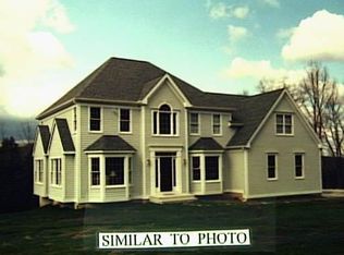 99 Canterbury Ln, Newtown, CT 06482