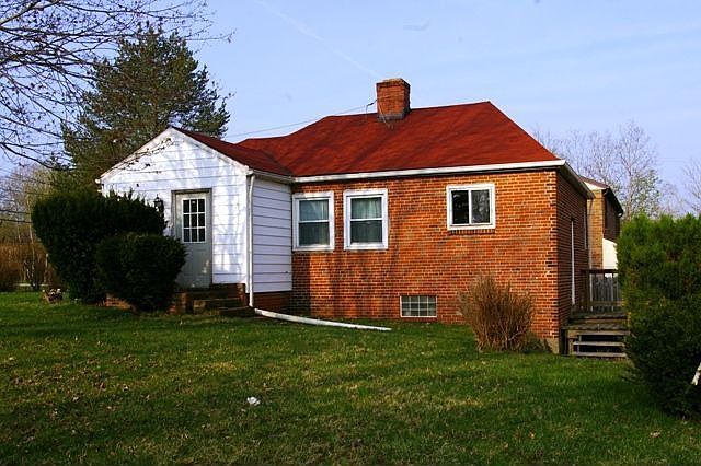1st image of 16725 Findlay St
