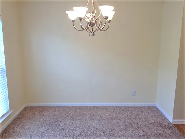 5323 Crisfield Rd — Photo 3