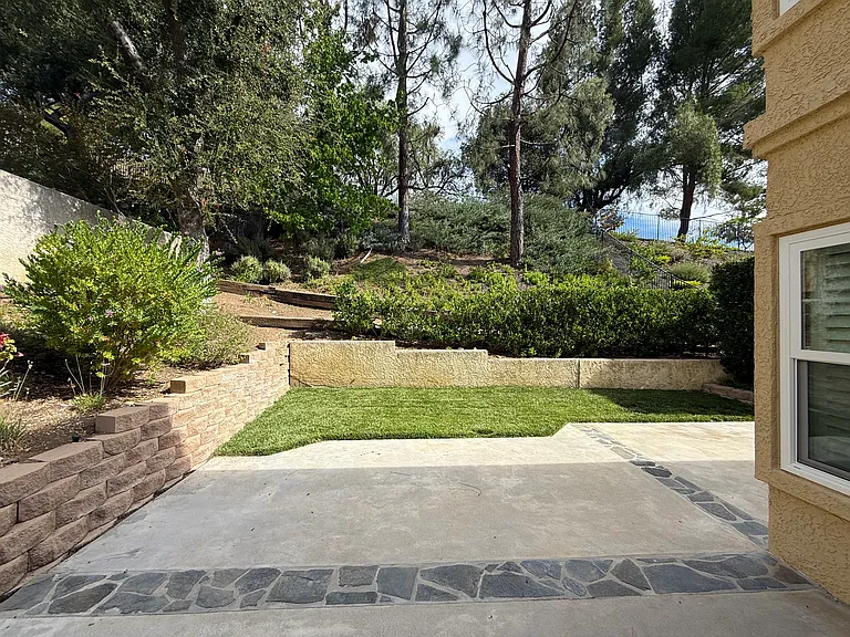 5615 Roundtree Pl — Photo 19