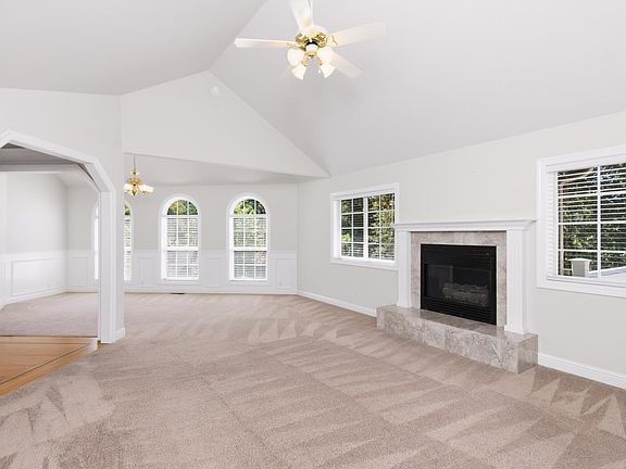 5th image of 2812 Bronzecrest St