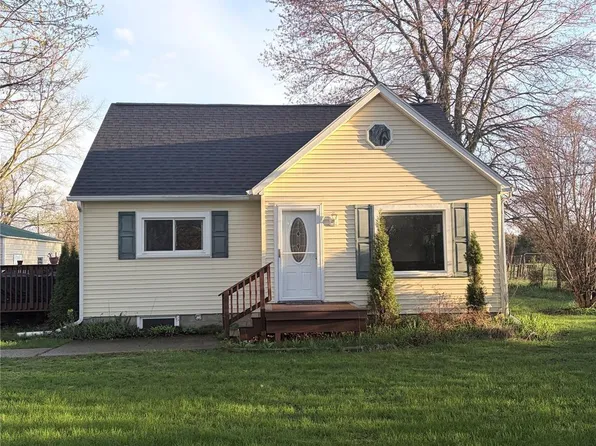 1135 W M 36, Pinckney, MI 48169