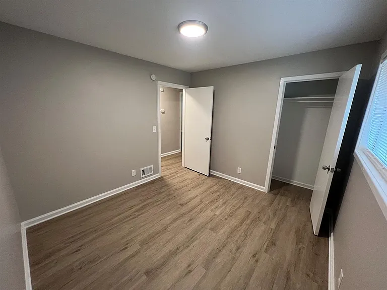 1 Esquiline Ct #1 ESQUILINE CT — Photo 12