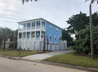 402 Merritt Blvd, Isle Of Palms, SC 29451