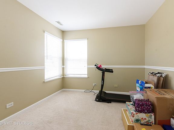 5th image of 272 Gregory M Sears Dr