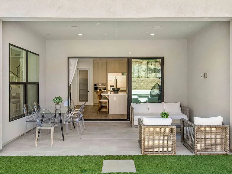 20601 W Overlook Ct — Photo 33