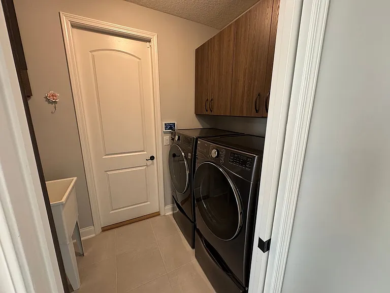 64 Rose Dew Dr — Photo 24