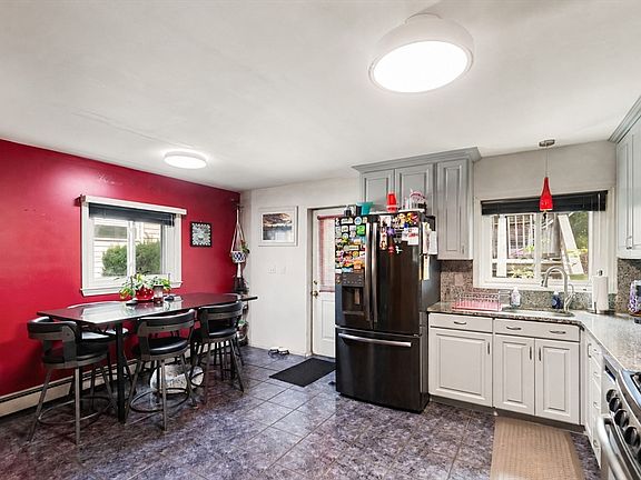 5th image of 17 Cobb St
