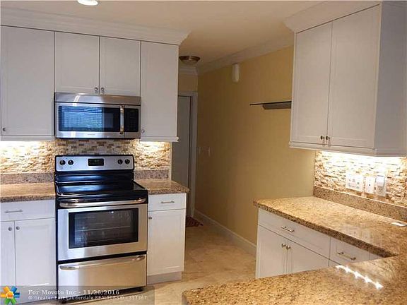 3rd image of 2100 NE 54th St