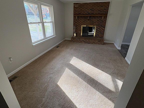 5th image of 7004 Upper Mills Cir