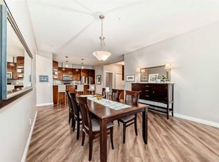 14 W Hemlock Cres SW #7204, Calgary, AB T3C2Z1