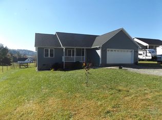 4122 Glendale Rd, Galax, VA 24333