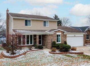 47844 Nola Dr, Macomb, MI 48044
