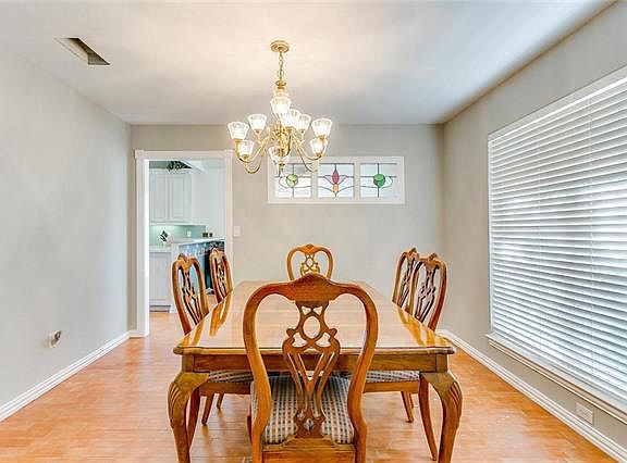 5th image of 807 Xavier Dr