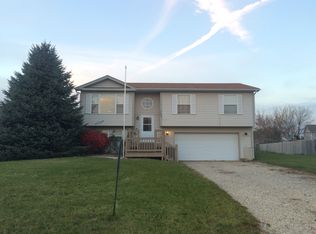 22236 86th St, Salem, WI 53168
