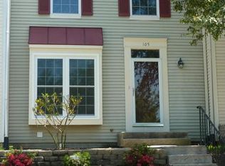 105 Paddington Way NE, Leesburg, VA 20176