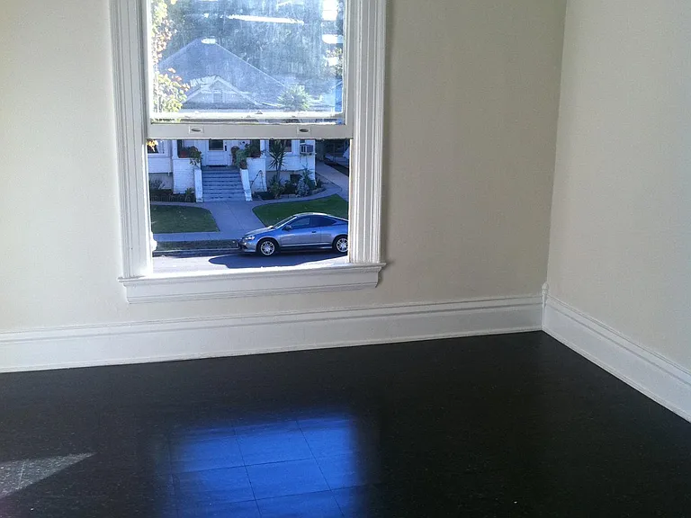 1215 W 30th St #3 — Photo 2