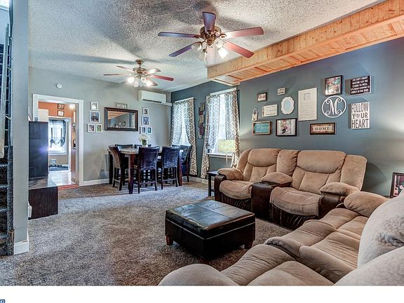 5th image of 132 Carre Ave