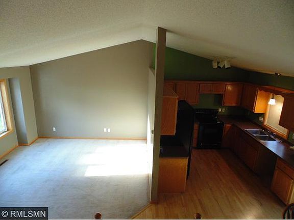 4th image of 23033 Kiowa St NW