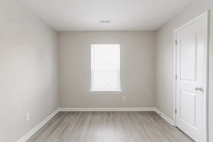 224 Rolling Ridge Dr — Photo 6
