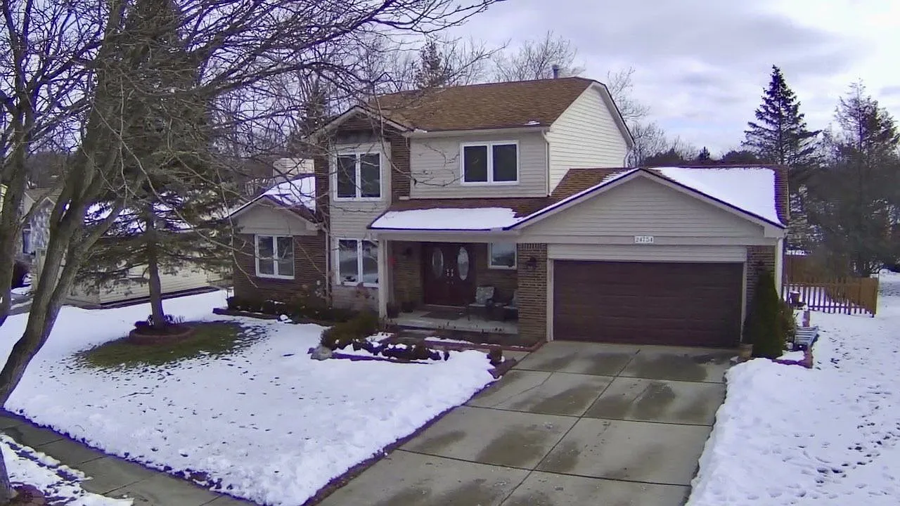 24754 Sarah Flynn Dr photo 1