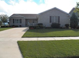 6573 Buttercup St, Schererville, IN 46375
