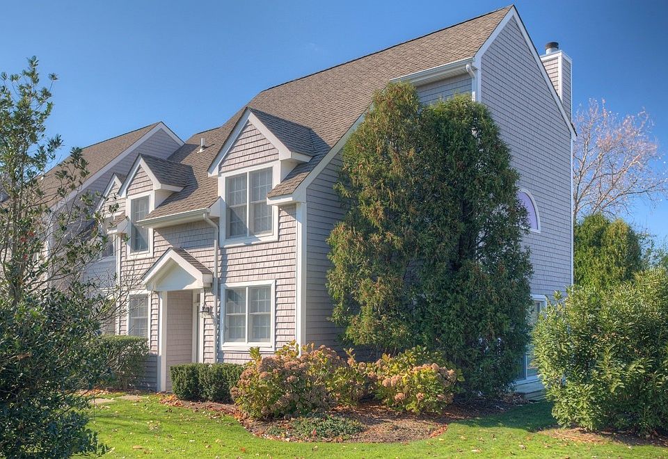 1st image of 20 Hubbard Ln Unit 75