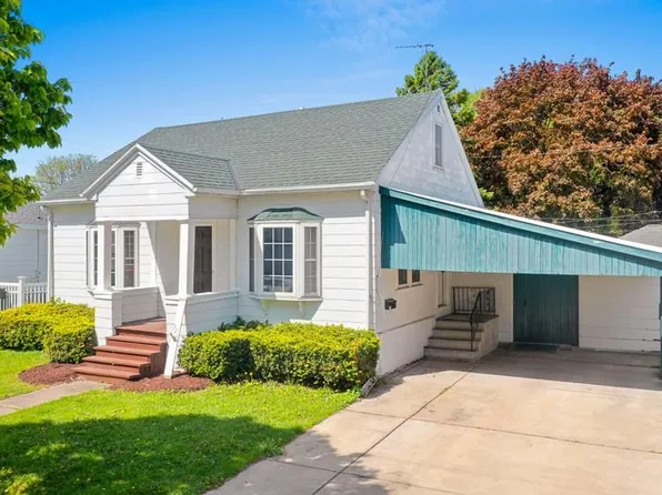 521 Newhall St, Green Bay, WI 54302