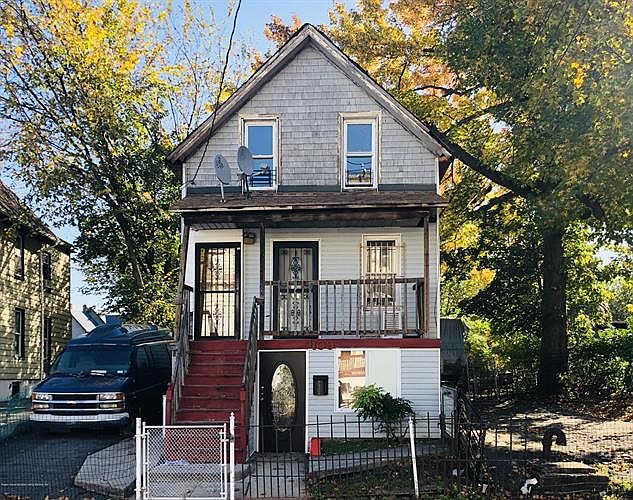 1st image of 109 Sharpe Ave