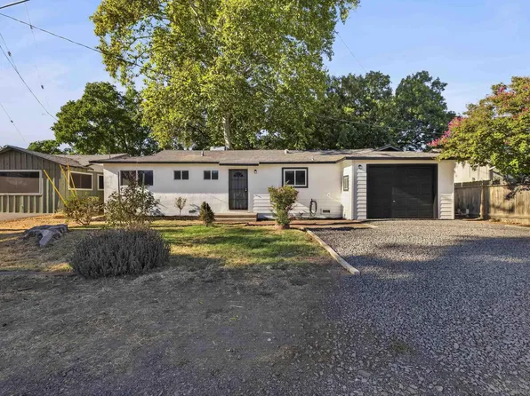 996 E Eaton Rd, Chico, CA 95973