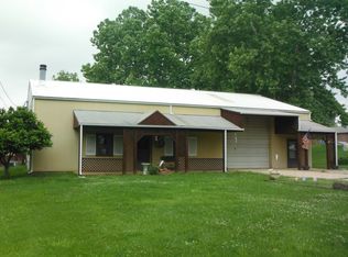 14301 Parallel Rd, Basehor, KS 66007