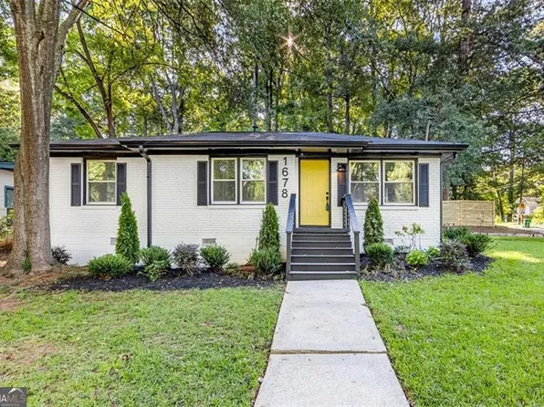 1678 Capistrana Pl, Decatur, GA 30032