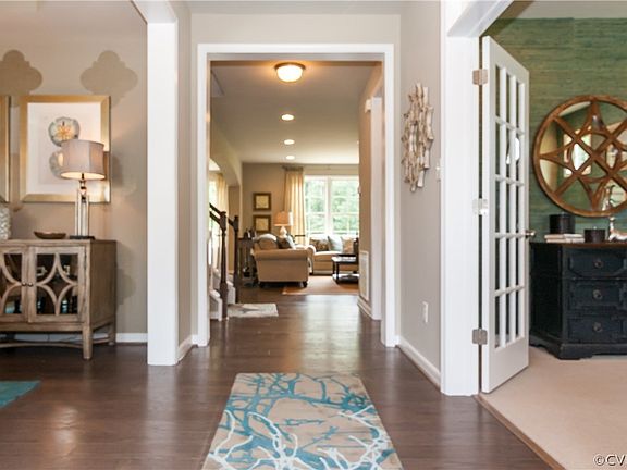2nd image of 10888 Westward Place Gln