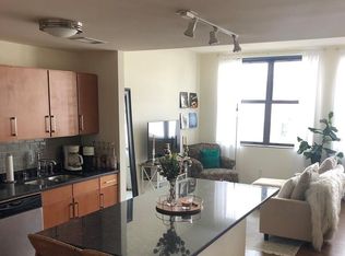 212 S Barclay St #7PE6A1PKK, Milwaukee, WI 53204