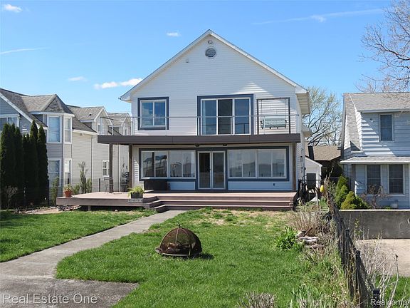 3rd image of 4583 Allen Cove Rd