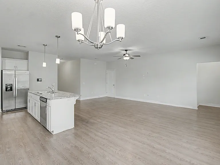 315 Grayson Ave — Photo 5