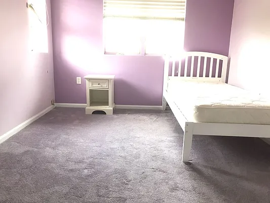 Rented by Zuz Realty | media 16