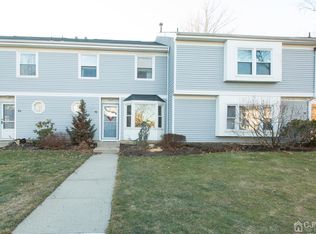 59 La Rue Ln, East Brunswick, NJ 08816