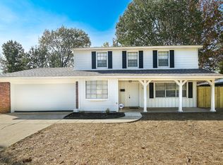 5911 Chaucer Ln, Little Rock, AR 72209