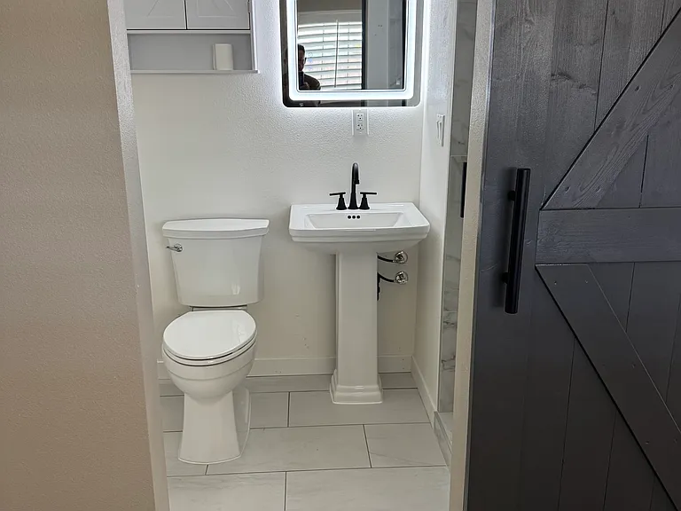 1235 Erringer Rd — Photo 16