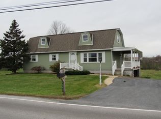 241 White School Rd, Honey Brook, PA 19344