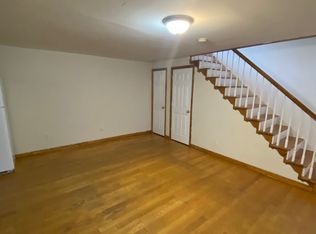 909 W Grace St APT 6, Richmond, VA 23220