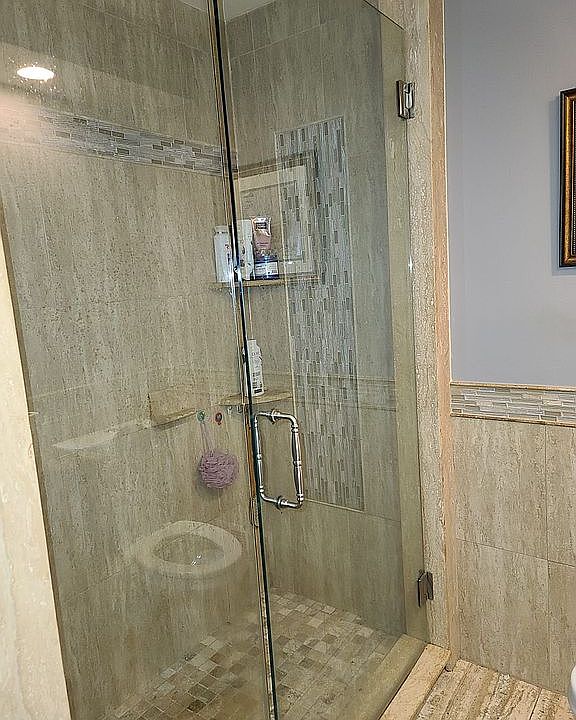 1st image of 29108 Dover Ave