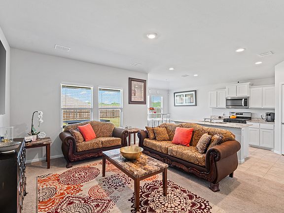 3rd image of 5700 Rock Lake Dr